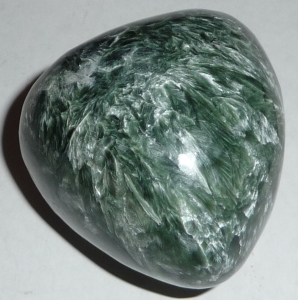 Klinochlor Trommelstein