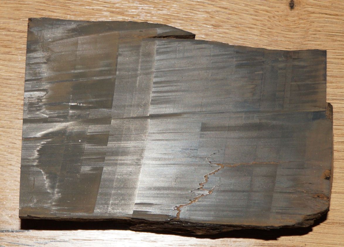Gagat 14 x 8,8 x 3,8cm